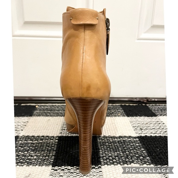 Coach Chryssa Heeled Booties 8.5 - Picture 4 of 8